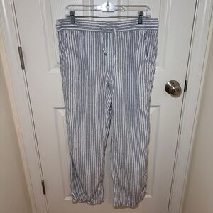 L.L. Bean blue and white striped linen pants